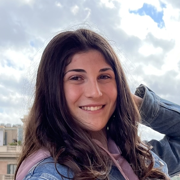Silvia - Insegnante di ripetizioni - Velletri