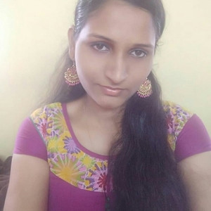 Priya - Chemistry teacher - Tirunelveli