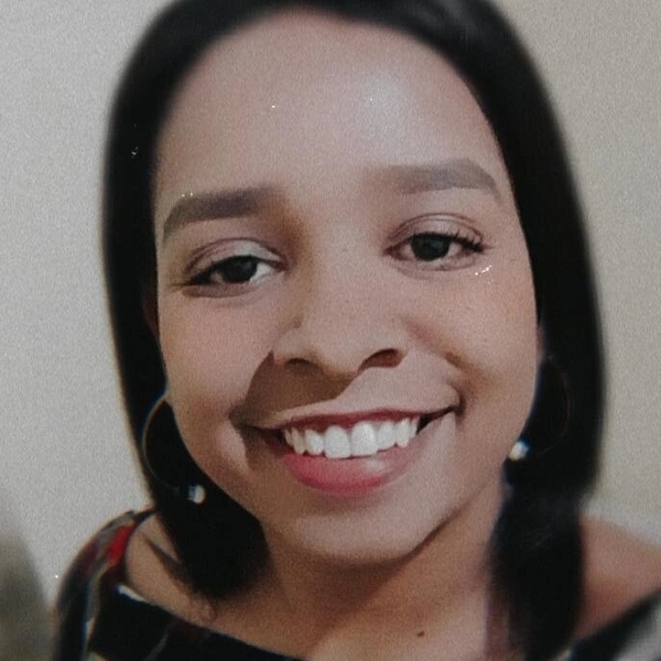 Camila - Professor de reforço escolar - Teixeira de Freitas