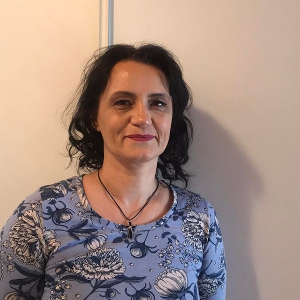 Kamila - učiteľka chémie - 