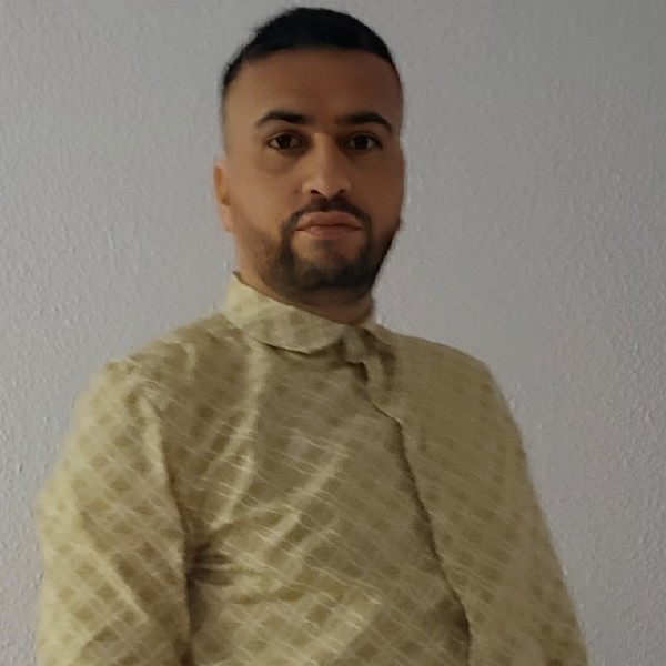 Khaled - Prof de français - Tours