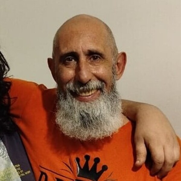 Hugo - profesor de comprensión oral en Español - 