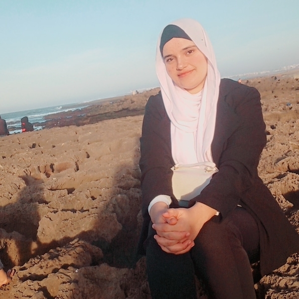 Khadija - Prof de préparation bac scientifique - Mohammédia