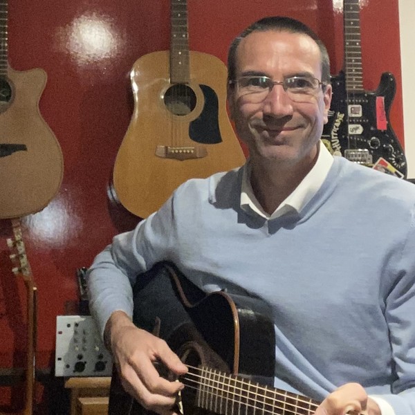 Antoine - Prof de guitare - Waterloo