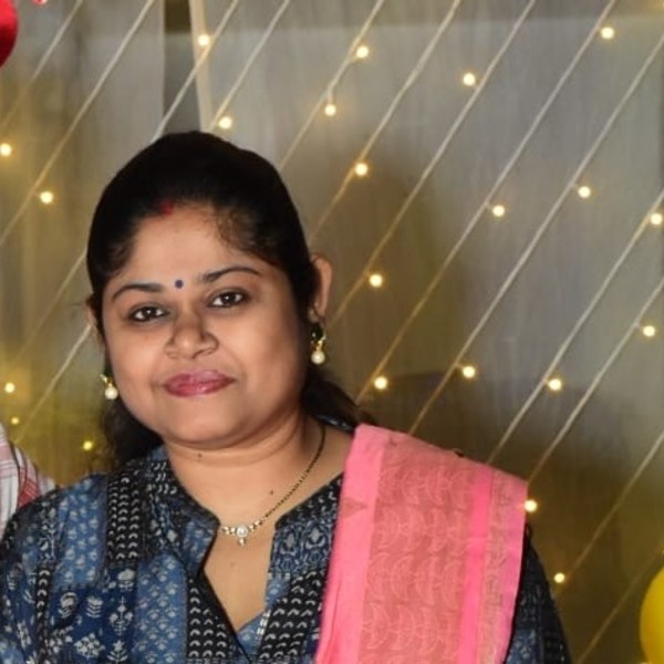 Dr Dipanjana - Physics Tutor - Bhopal