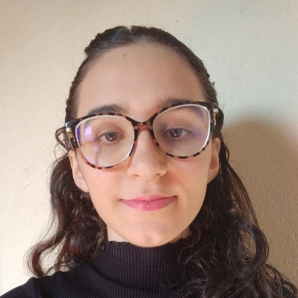 Nara - Professor de espanhol - Maceió