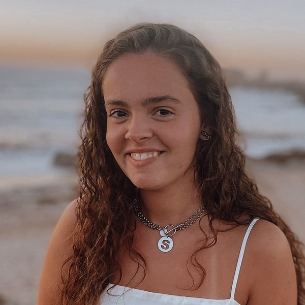 Sara - Professor de leitura - Cadaval