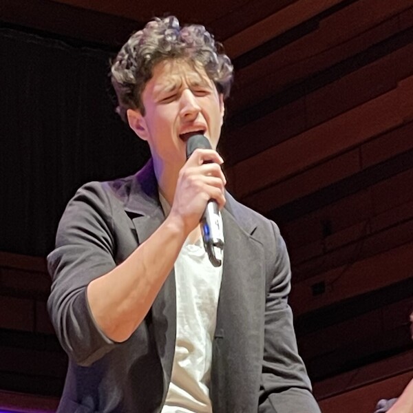 Daniel - Singing teacher - Kingston