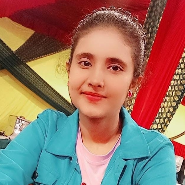 Ananya - French tutor - New Delhi