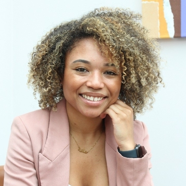 Shadeyah - Yoga instructor - Hornchurch