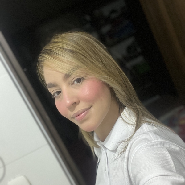 Ana - Profesor piano - Montería