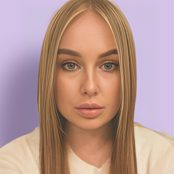 Lucy - Physics tutor - London