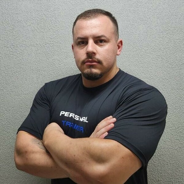 Vinicus - personal trainer - Curitiba