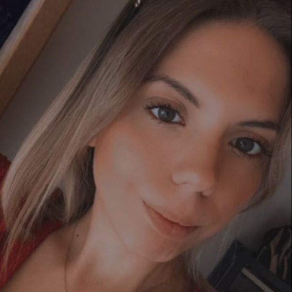 Adelina - Prof d'aide aux devoirs - Liège