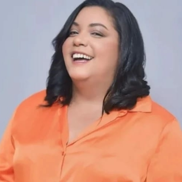 Juliana - Professor de psicologia - Luis Eduardo Magalhães