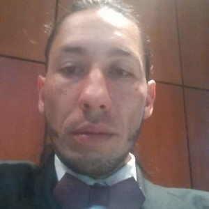 Luis Eduardo - Profesor de física - Bogotá