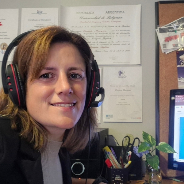 Virginia - profesor de inglés - Lezama