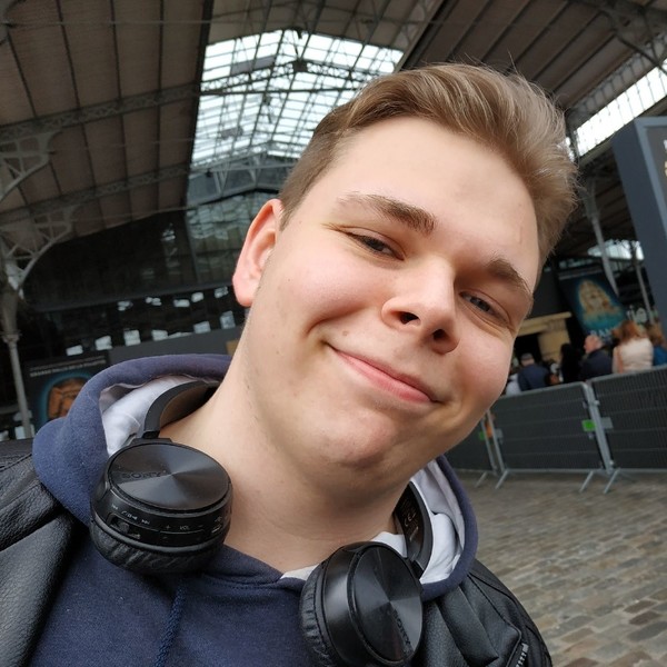 Lucas - Prof de maths - Orléans