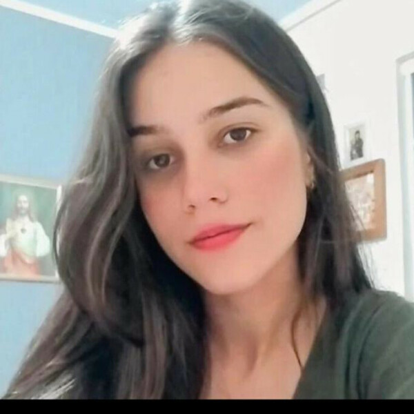 Gabriela - Professor de inglês - Rio Preto (Minas Gerais)
