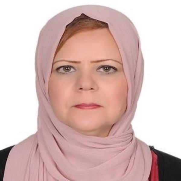 Salma - English tutor - England