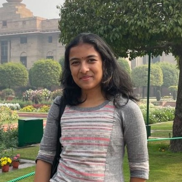 Anushka - History tutor - Gurugram