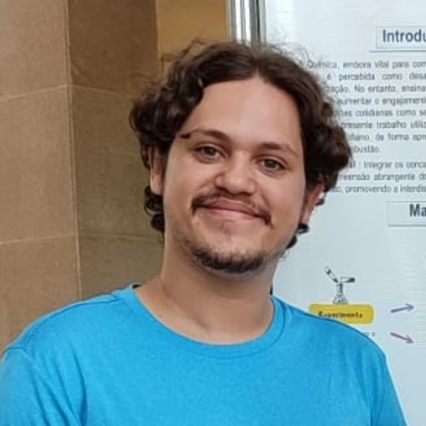 Lucas - Professor de Matemática - Alecrim