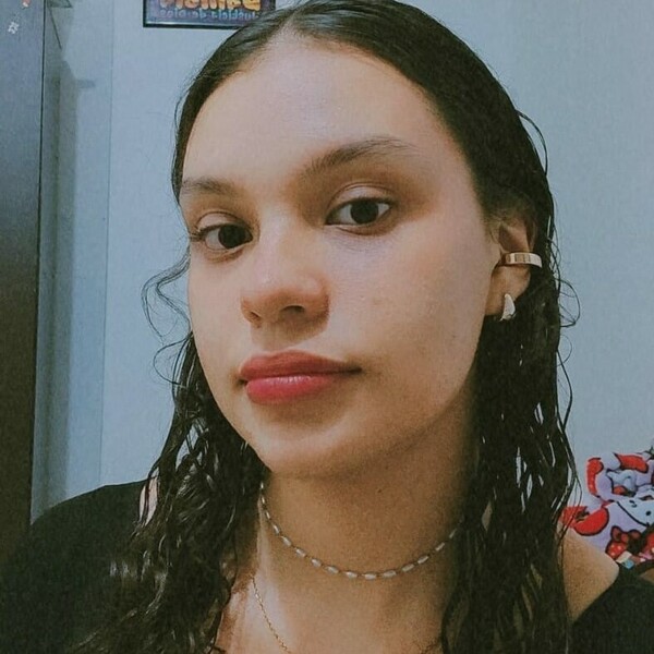 Daniela - profesor de canto - 