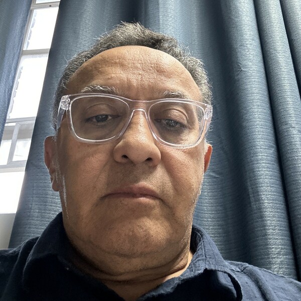 José - Spanish tutor - Plano