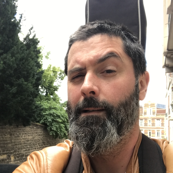 Marc - Prof d'éveil musical - Suresnes