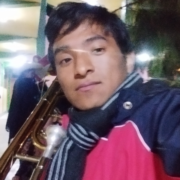 YOSBER NOÉ - Profesor de matemática - Otuzco