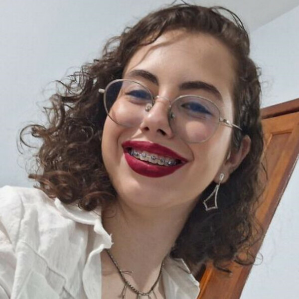 Anelize - Professor de reforço escolar - Itajubá (Minas Gerais)