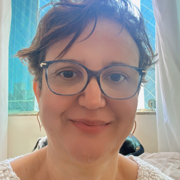Regina - Professor de gramática - Belo Horizonte