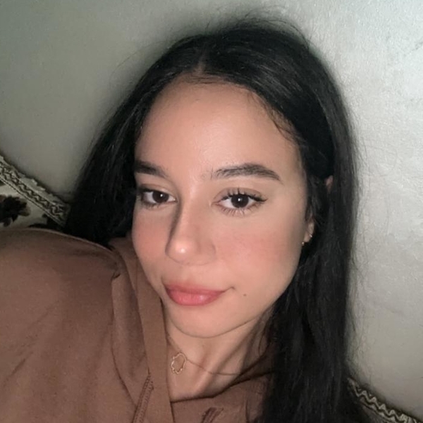 Loubna - Prof d'anglais - 