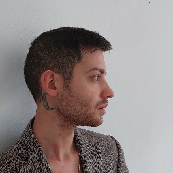 Federico - Graphic design tutor - Perth