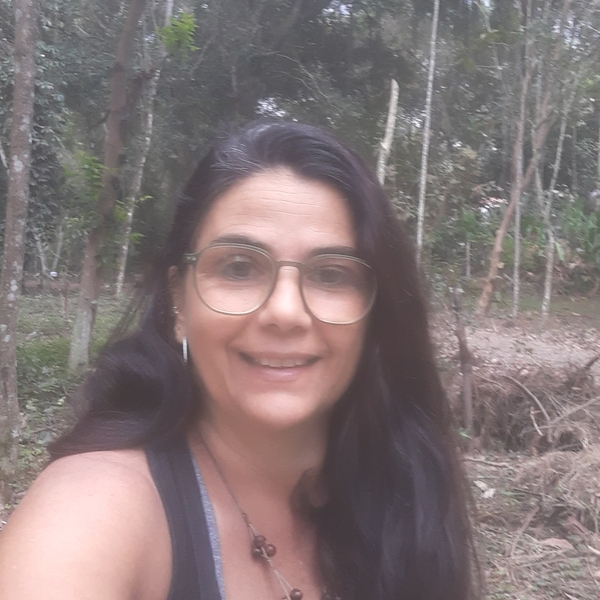 Simone - Professor de português para estrangeiros - Campo Grande