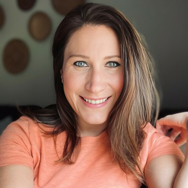 Lena - French tutor - Port Macquarie