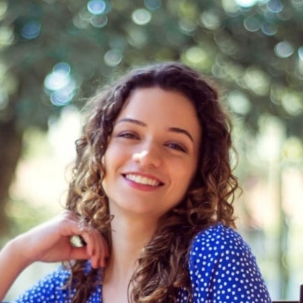 Ingrid - Prof de saúde pública - São José dos Campos