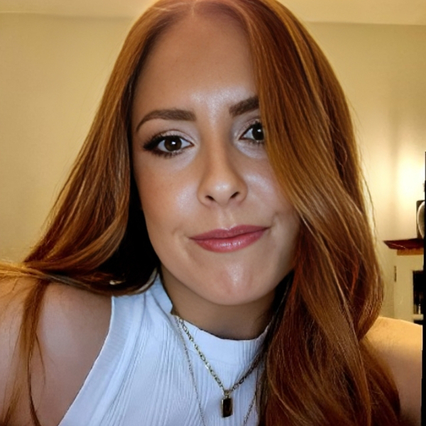Una - English tutor - Mississauga