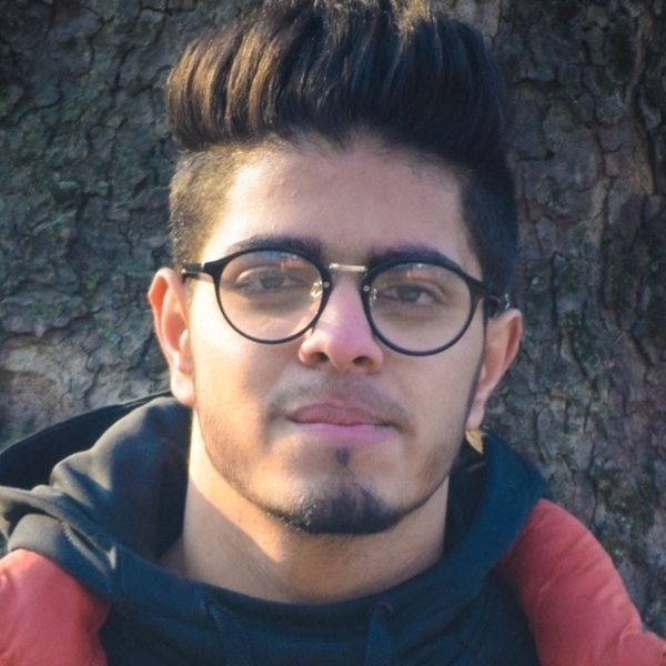 Zia - History tutor - Srinagar