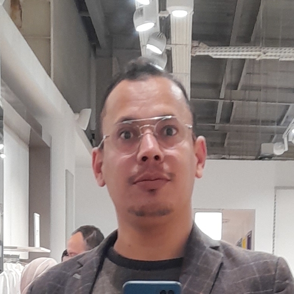 Jawad - Prof de préparation bac scientifique - Khouribga