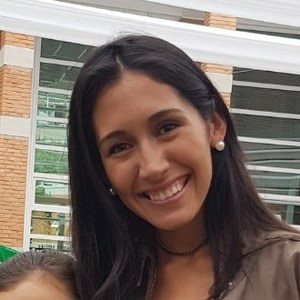 Javiera - profesor de biología - Viña del Mar
