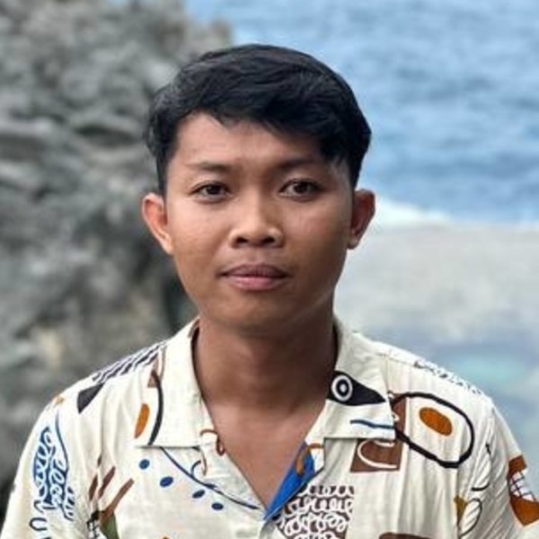 Made - Guru initiation informatique - Kecamatan Denpasar Utara