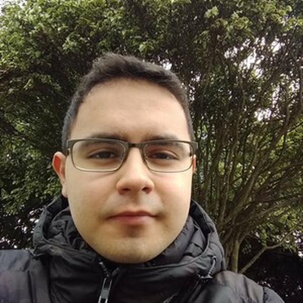 Santiago - Profe de álgebra - Bogotá