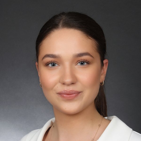 Melina - Lehrkraft für Mathematik - Köln