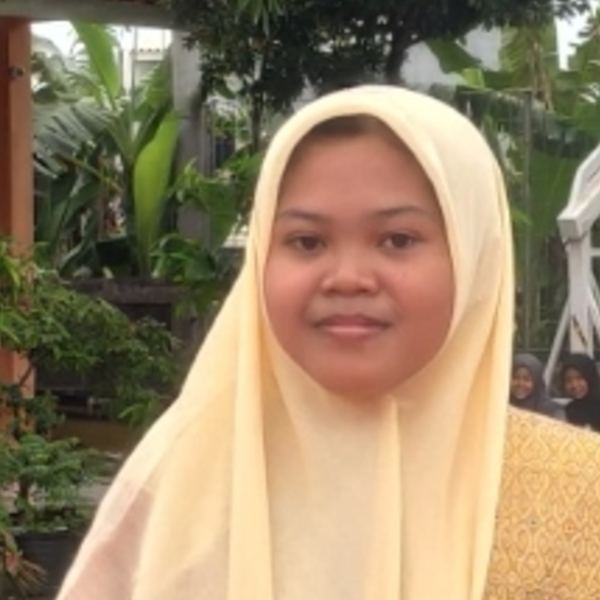 Nur - Guru menggambar - Kecamatan Panceng