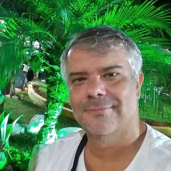 Marcos - Professor de matemática - São Gonçalo