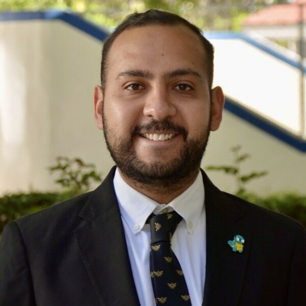Maestro Armando - profesor de inglés - Durango