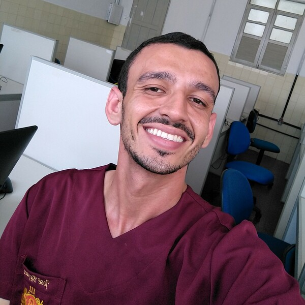 Rafael - Professor de saúde pública - Arapiraca