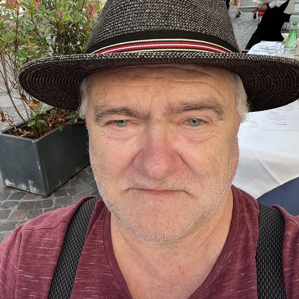 James - English tutor - Edmonton