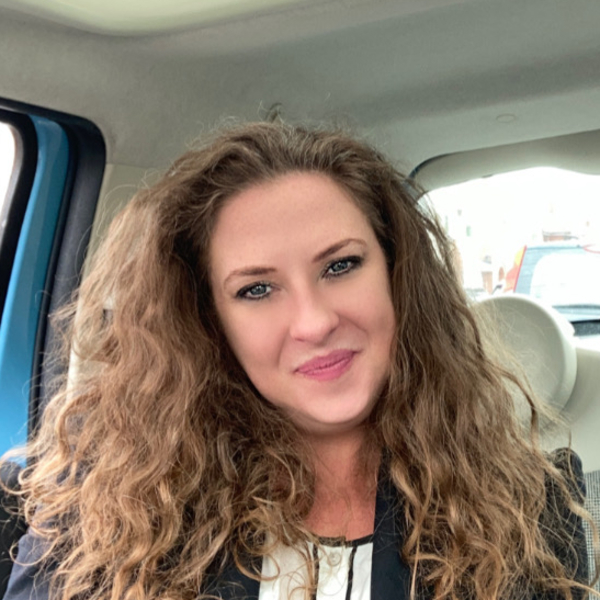 Laura - English teacher - ₹3758/h